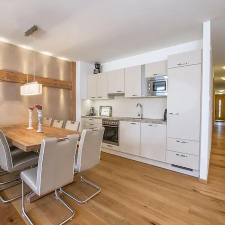 Apartment - Ground Floor With Sauna And Convenient Location In Close Proximity To The Wildkogelbahnen Cable Car