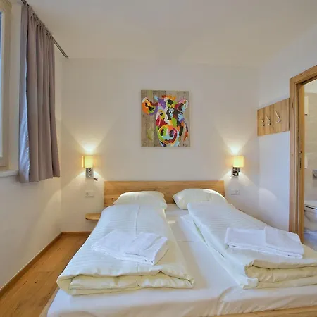 בית נופש Apartment - Ground Floor With Sauna And Convenient Location In Close Proximity To The Wildkogelbahnen Cable Car